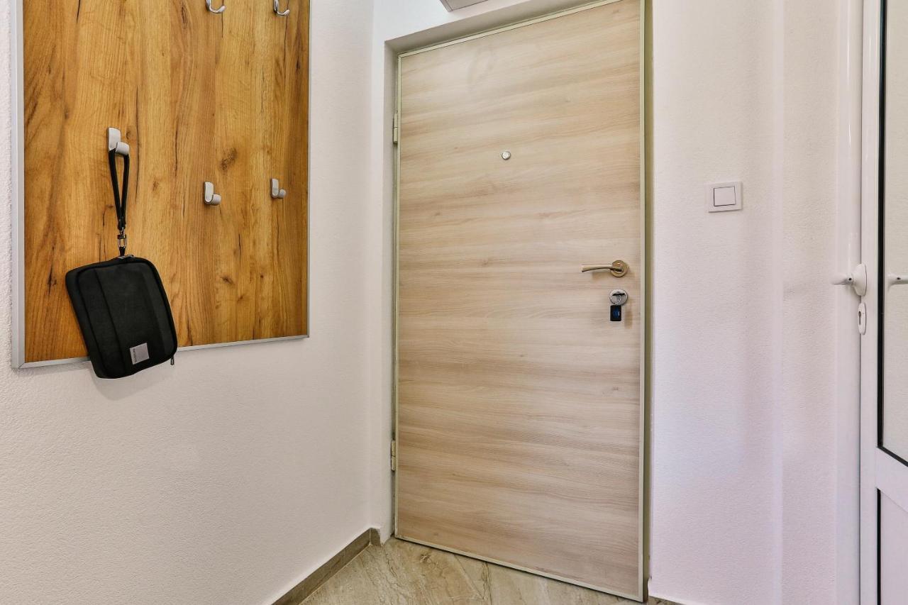 Zara Apartment Budua Esterno foto